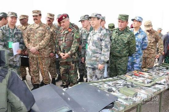 日称中国进军中亚在塔吉克斯坦建军事设施 令俄不安