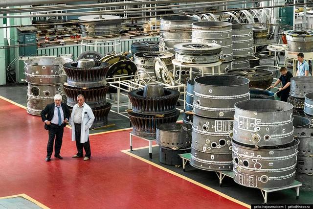 俄媒：中国建议用电子元器件交换俄罗斯火箭发动机