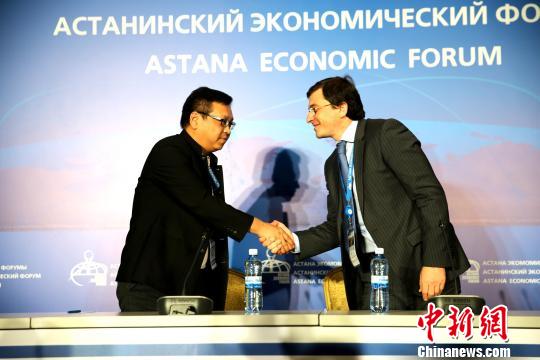 中哈企业在阿斯塔纳经济论坛框架下签署合作协议