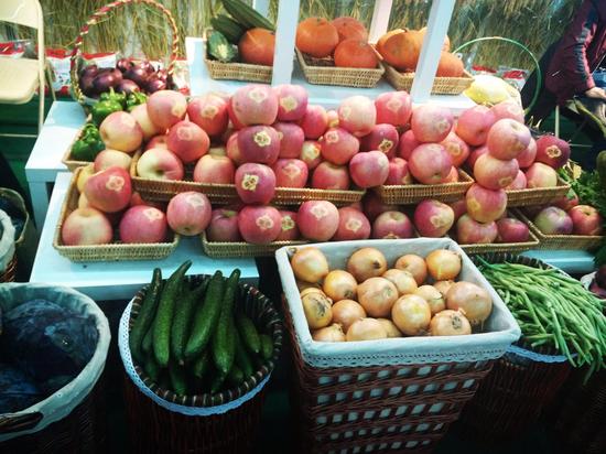 点击图片翻到下一页>>